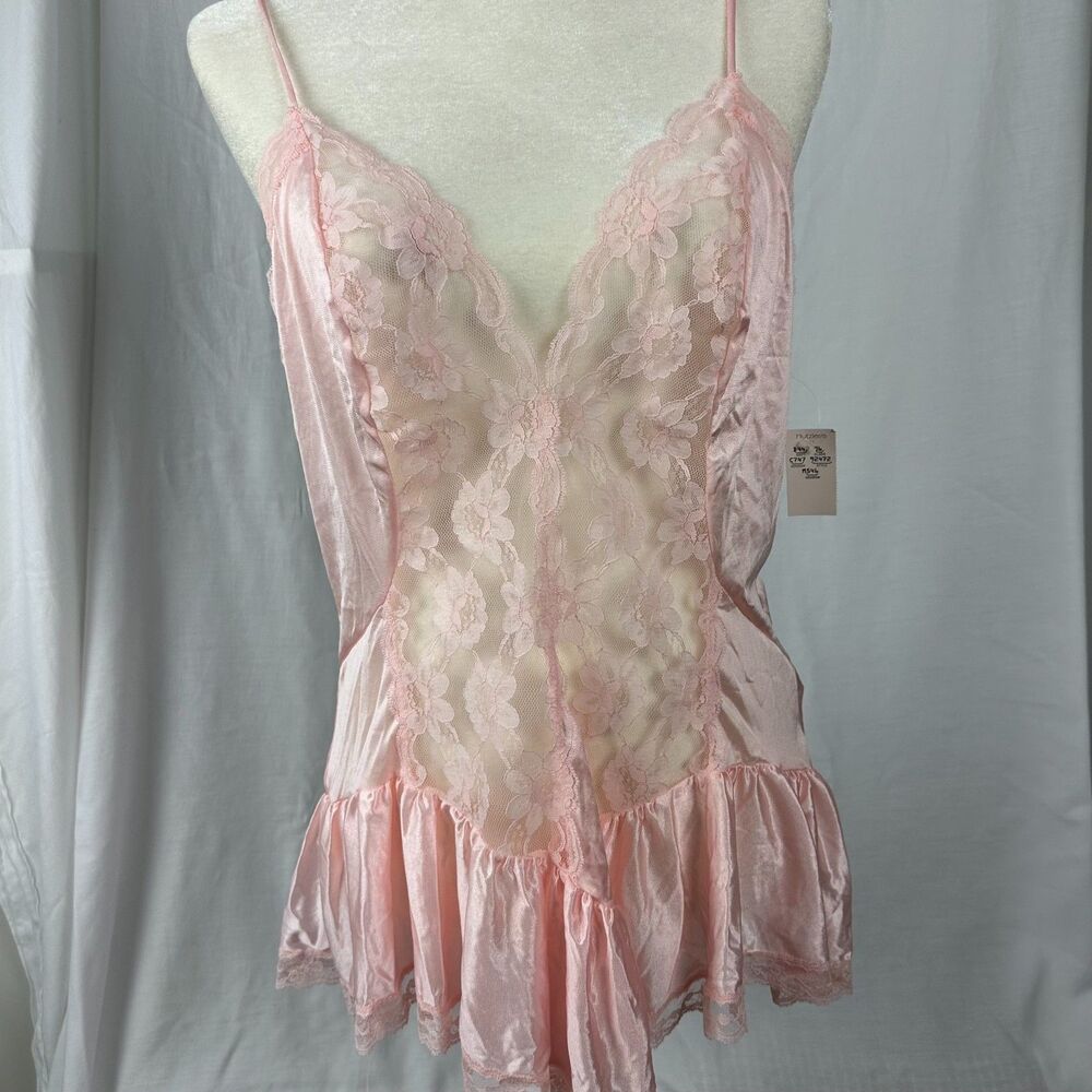 Vintage Val Mode Babydoll Nightie Women's  L Pink Satin Ruffle Lace Lingerie NEW